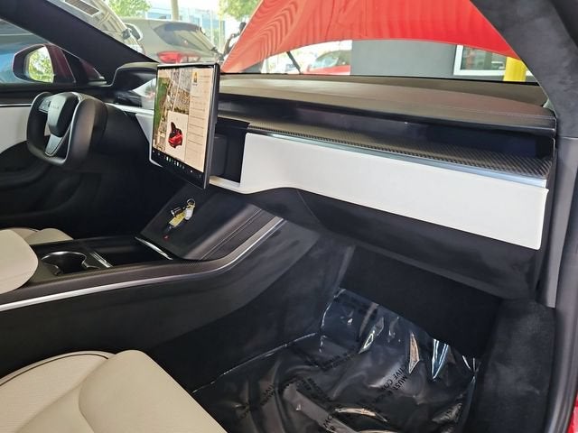 2023 Tesla Model S Plaid