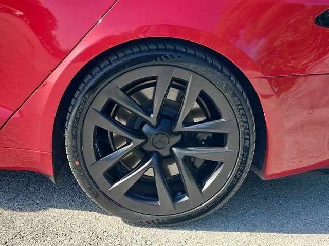 2023 Tesla Model S Plaid