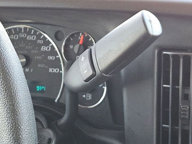 2025 GMC Savana Cutaway 3500 1WT