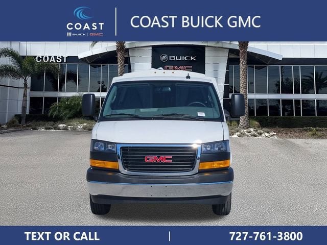 2025 GMC Savana Cutaway 3500 1WT