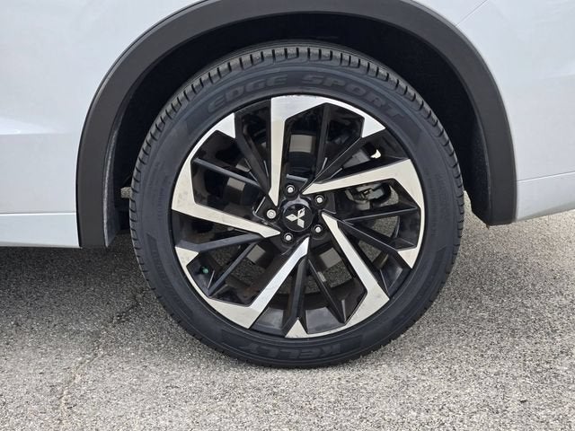 2024 Mitsubishi Outlander SEL