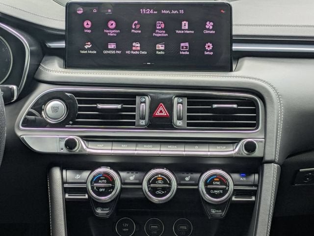 2022 Genesis G70 2.0T