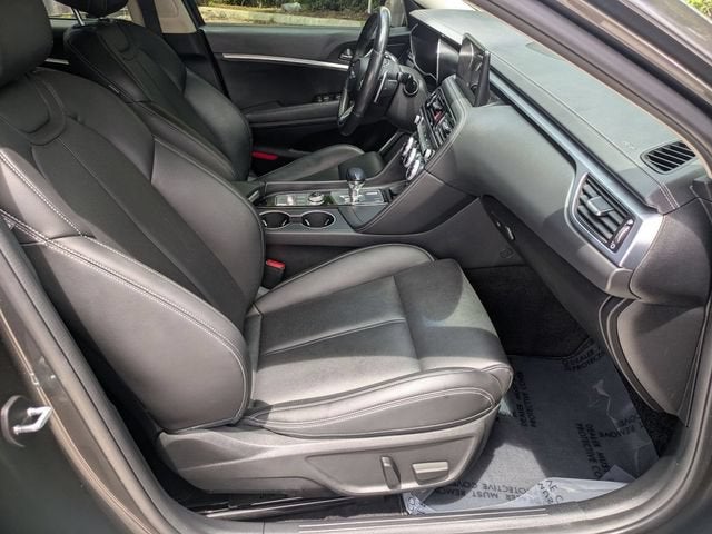 2022 Genesis G70 2.0T