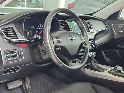 2017 Kia K900 Premium