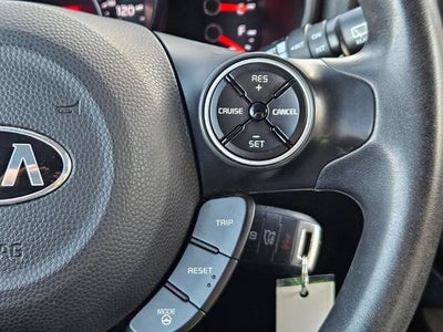 2015 Kia Soul Base