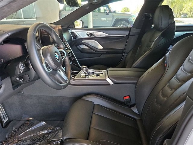 2025 BMW 8 Series 840i