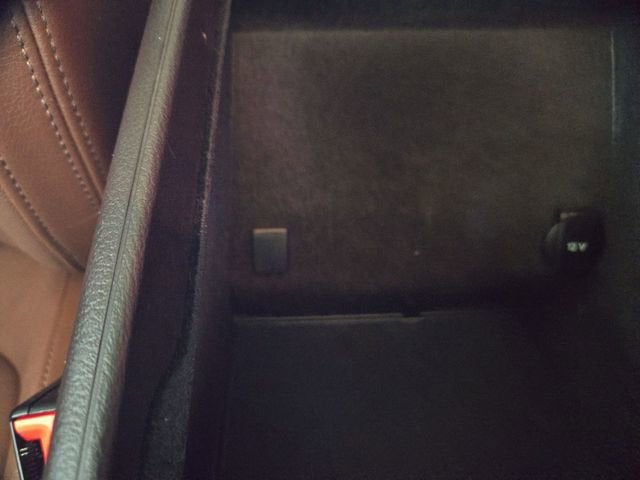 2013 Volkswagen Touareg Sport