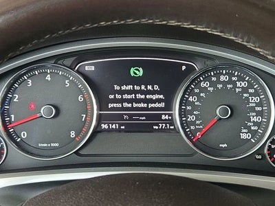 2013 Volkswagen Touareg Sport