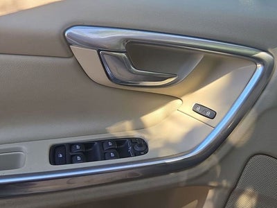 2015 Volvo S60 T5 Drive-E Platinum